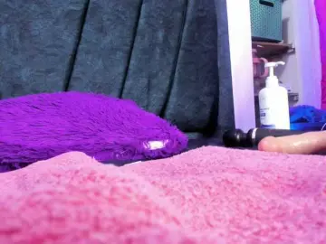 Sharlotte-ms  live sex cam