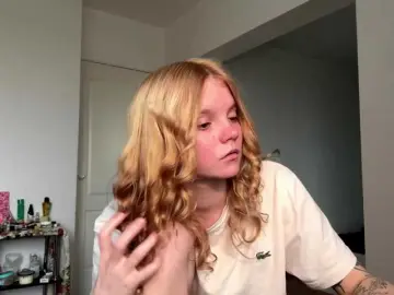 ToshiaBanyas  live sex cam