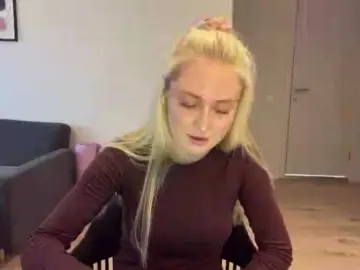 VivianaHandrick  live sex cam