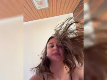 Aelia-t  live sex cam