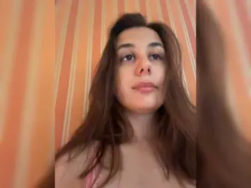 Aelia-t  live sex cam