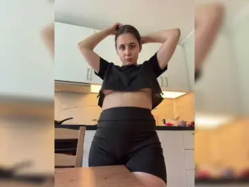 Aelia-t  live sex cam