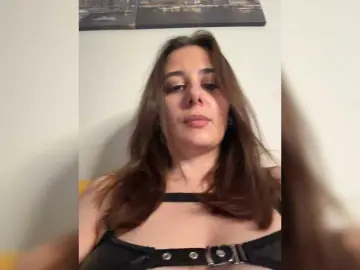 Aelia-t  live sex cam