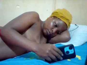 Cute-tashb  live sex cam