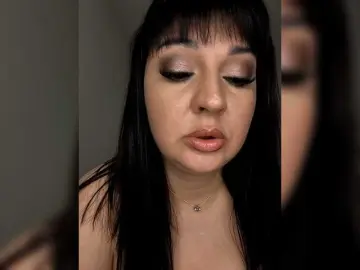 Tina-Dolly  live sex cam