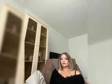 Sura97  live sex cam