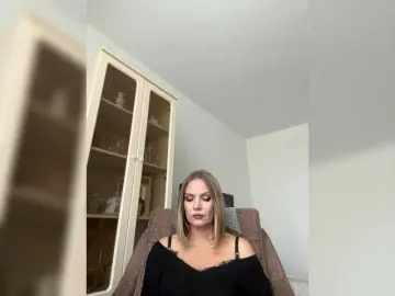 Sura97  live sex cam