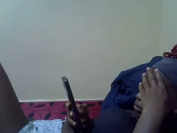 Cutefoxgirl1  live sex cam