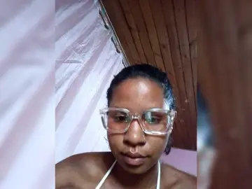 Elinahsexy  live sex cam