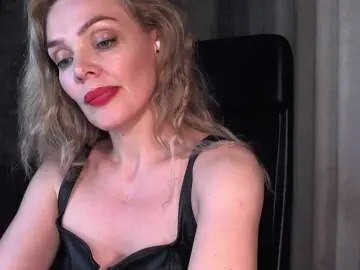 MoniCharm  live sex cam