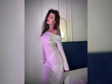 Opskira  live sex cam