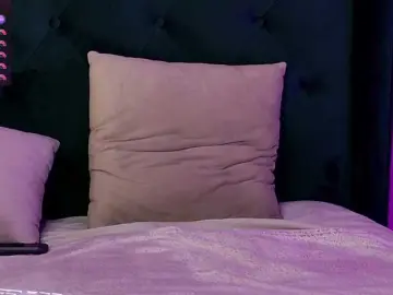 TiffanyF  live sex cam