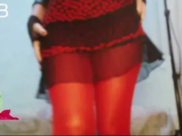 Va-len-cia  live sex cam