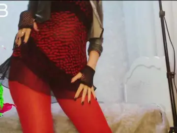 Va-len-cia  live sex cam