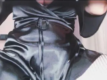 Va-len-cia  live sex cam