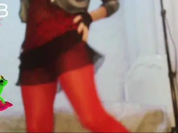 Va-len-cia  live sex cam