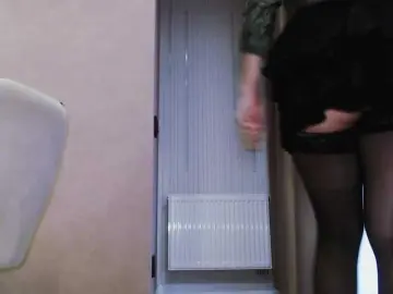 Va-len-cia  live sex cam