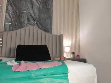 AmaraFierce  live sex cam