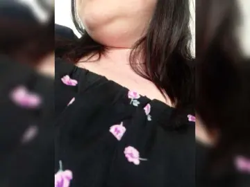 AnnaVictoriaa  live sex cam