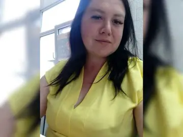 AnnaVictoriaa  live sex cam