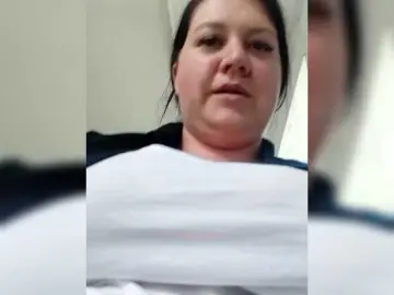 AnnaVictoriaa  live sex cam
