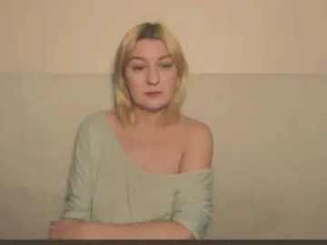Bonniee  live sex cam