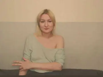 Bonniee  live sex cam