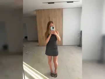 KiraBlake  live sex cam