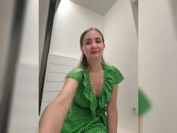 Leila1313  live sex cam
