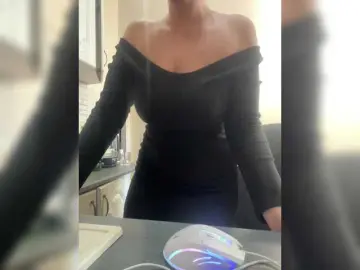 MartaGros  live sex cam