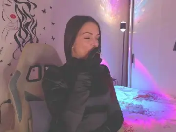 SelenaOlson  live sex cam