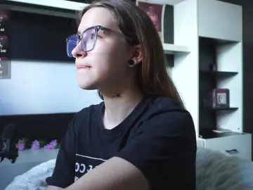 Sun-and-Luna  live sex cam