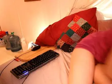 XxpixeyxX  live sex cam