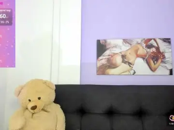 Dulce-kim  live sex cam