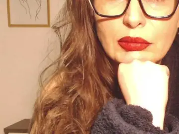 Ellaine  live sex cam