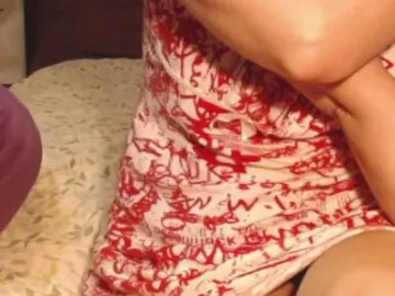 Ellaine  live sex cam