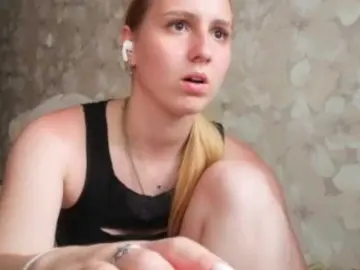 SandyJehlicka  live sex cam