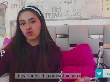 Soficute  live sex cam