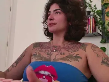 Talimajesty  live sex cam