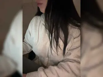 AdalineRedWeb  live sex cam