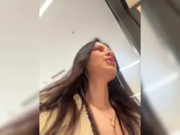 EvaRoughe  live sex cam