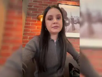 EvaRoughe  live sex cam