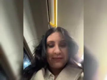 EvaRoughe  live sex cam