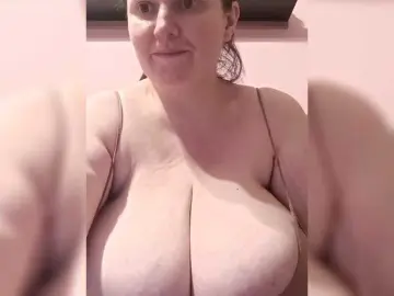 LadyAlma  live sex cam