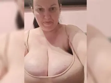 LadyAlma  live sex cam