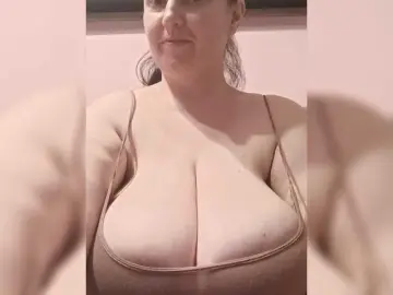 LadyAlma  live sex cam