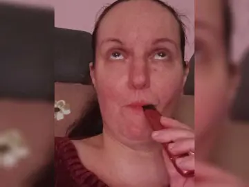 LadyAlma  live sex cam