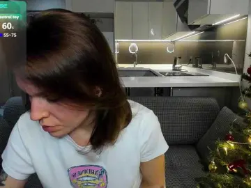 LisaDaniels  live sex cam