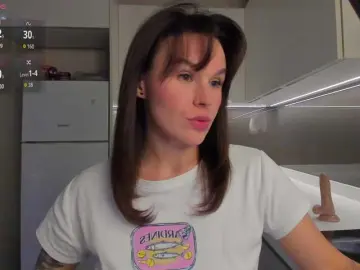 LisaDaniels  live sex cam