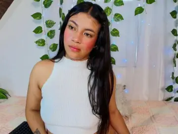Lucia-sweeet  live sex cam